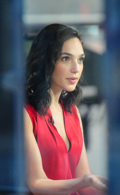 Gal Gadot Poster 2861409