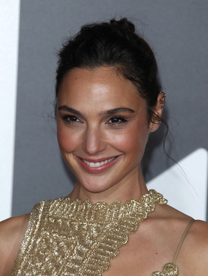 Gal Gadot Poster 2861428