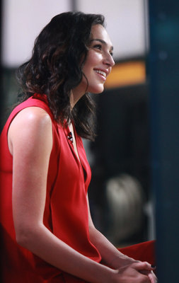 Gal Gadot Poster 2861468