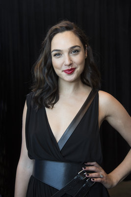 Gal Gadot Poster 2861580