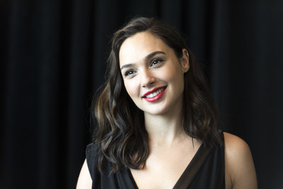 Gal Gadot Poster 2861589