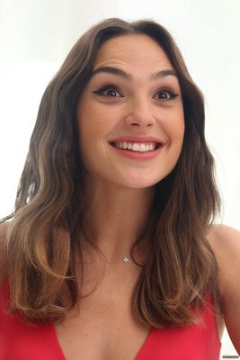 Gal Gadot Poster 2861779