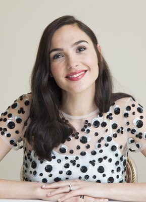 Gal Gadot Poster 2861787