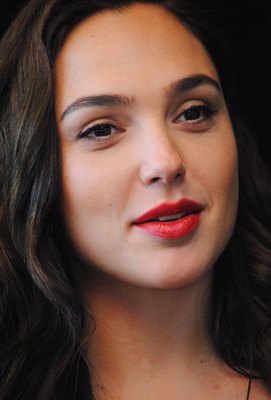 Gal Gadot Poster 2861834