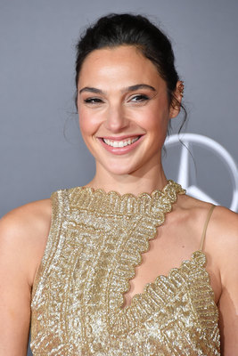 Gal Gadot Poster 2861885