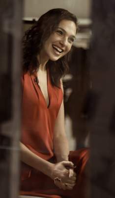 Gal Gadot Poster 2861904