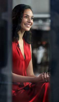 Gal Gadot Poster 2861907