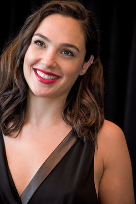 Gal Gadot Poster 2861990