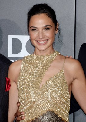 Gal Gadot Poster 2862059