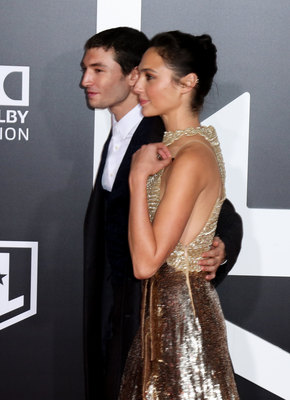 Gal Gadot Poster 2862551