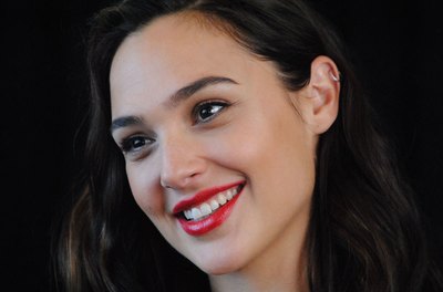 Gal Gadot Poster 2862575