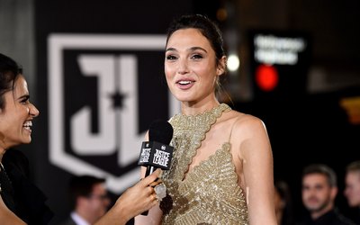 Gal Gadot Poster 2911250