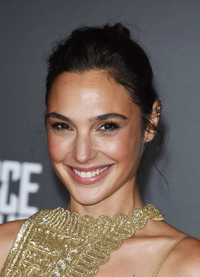 Gal Gadot Poster 2911378