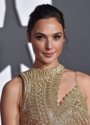Gal Gadot Poster 2911434
