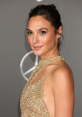 Gal Gadot Poster 2911450