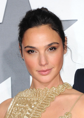 Gal Gadot Poster 2911589
