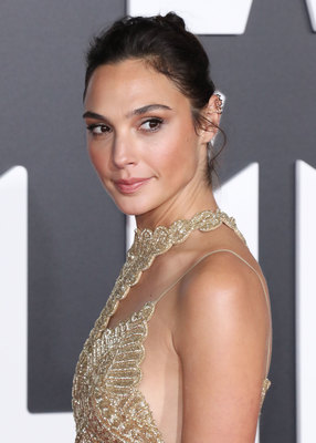 Gal Gadot Poster 2912046