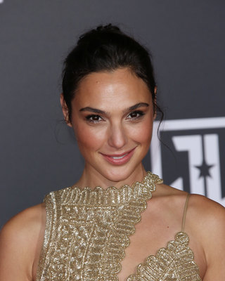 Gal Gadot Poster 2912064