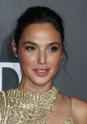 Gal Gadot Poster 2912078