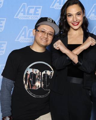 Gal Gadot Poster 2945650