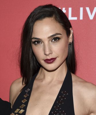Gal Gadot Poster 3005325