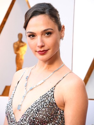 Gal Gadot Poster 3235571