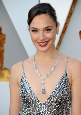Gal Gadot Poster 3235683