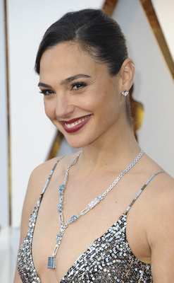Gal Gadot Poster 3235696