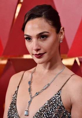 Gal Gadot Poster 3235699