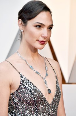 Gal Gadot Poster 3235704