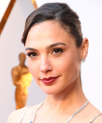 Gal Gadot Poster 3235746