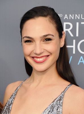 Gal Gadot Poster 3733455