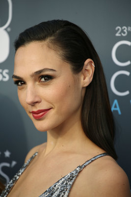 Gal Gadot Poster 3733456