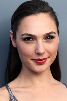 Gal Gadot Poster 3733484