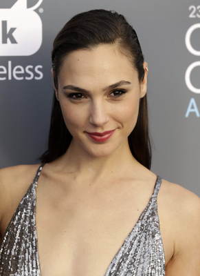 Gal Gadot Poster 3733575