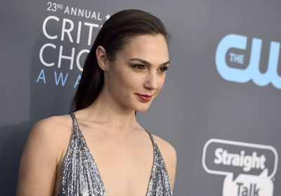 Gal Gadot Poster 3733607