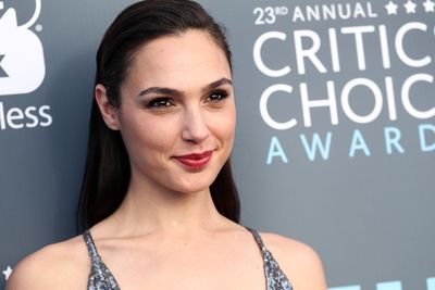 Gal Gadot Poster 3733623
