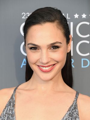 Gal Gadot Poster 3733666