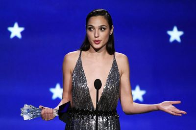 Gal Gadot Poster 3733667