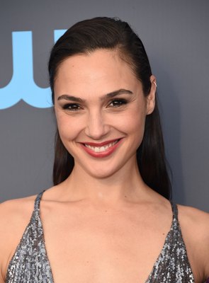 Gal Gadot Poster 3733786