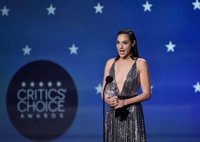 Gal Gadot Poster 3733825