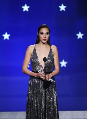 Gal Gadot Poster 3733836