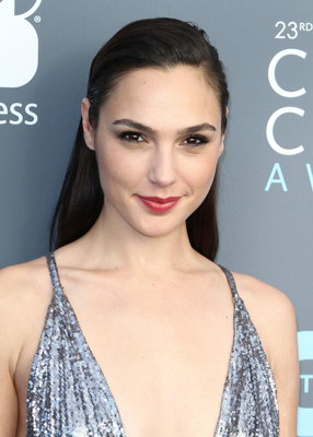 Gal Gadot Poster 3733847