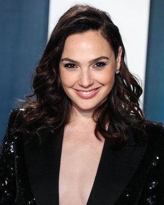 Gal Gadot Poster 3940718