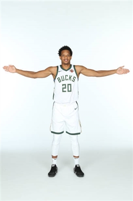 Gary Harris Poster 3402577