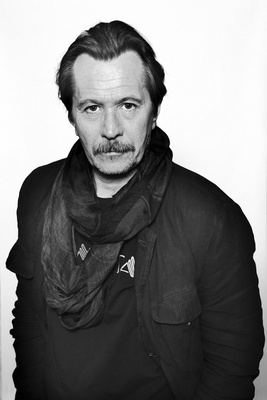 Gary Oldman Poster 2305056