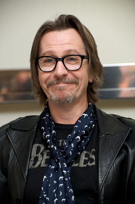 Gary Oldman Poster 2330154