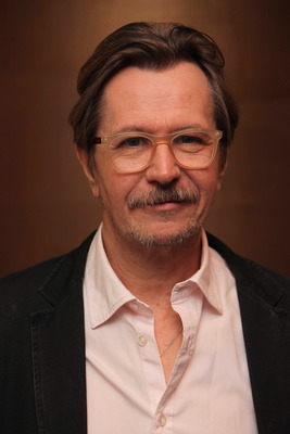 Gary Oldman Poster 2445474