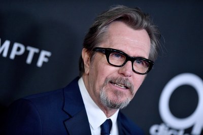 Gary Oldman Poster 2892857