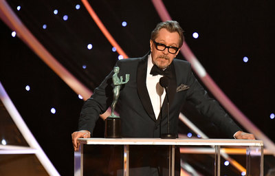 Gary Oldman Poster 2967370